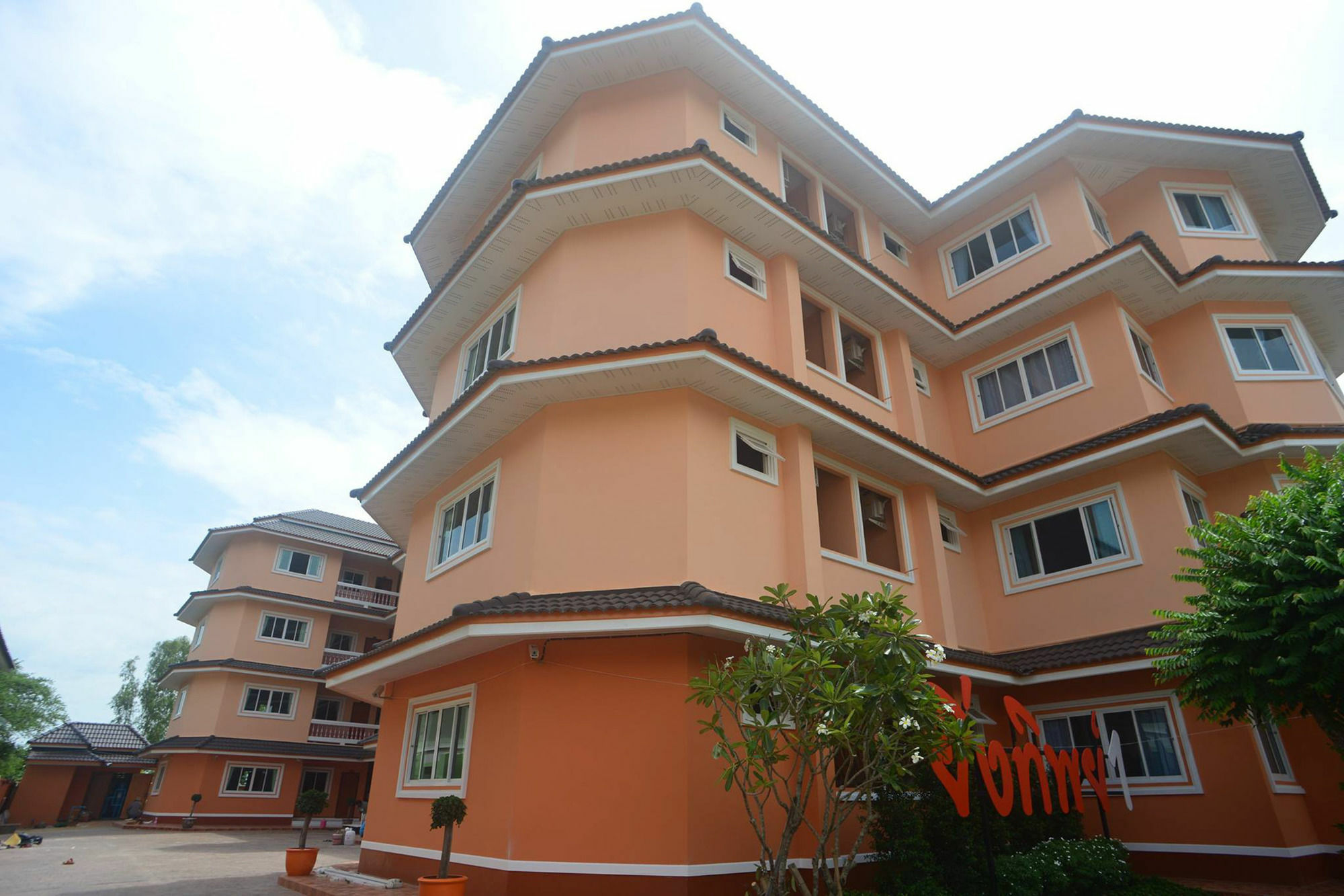 Yingthip1 Apartment Чианграй Экстерьер фото